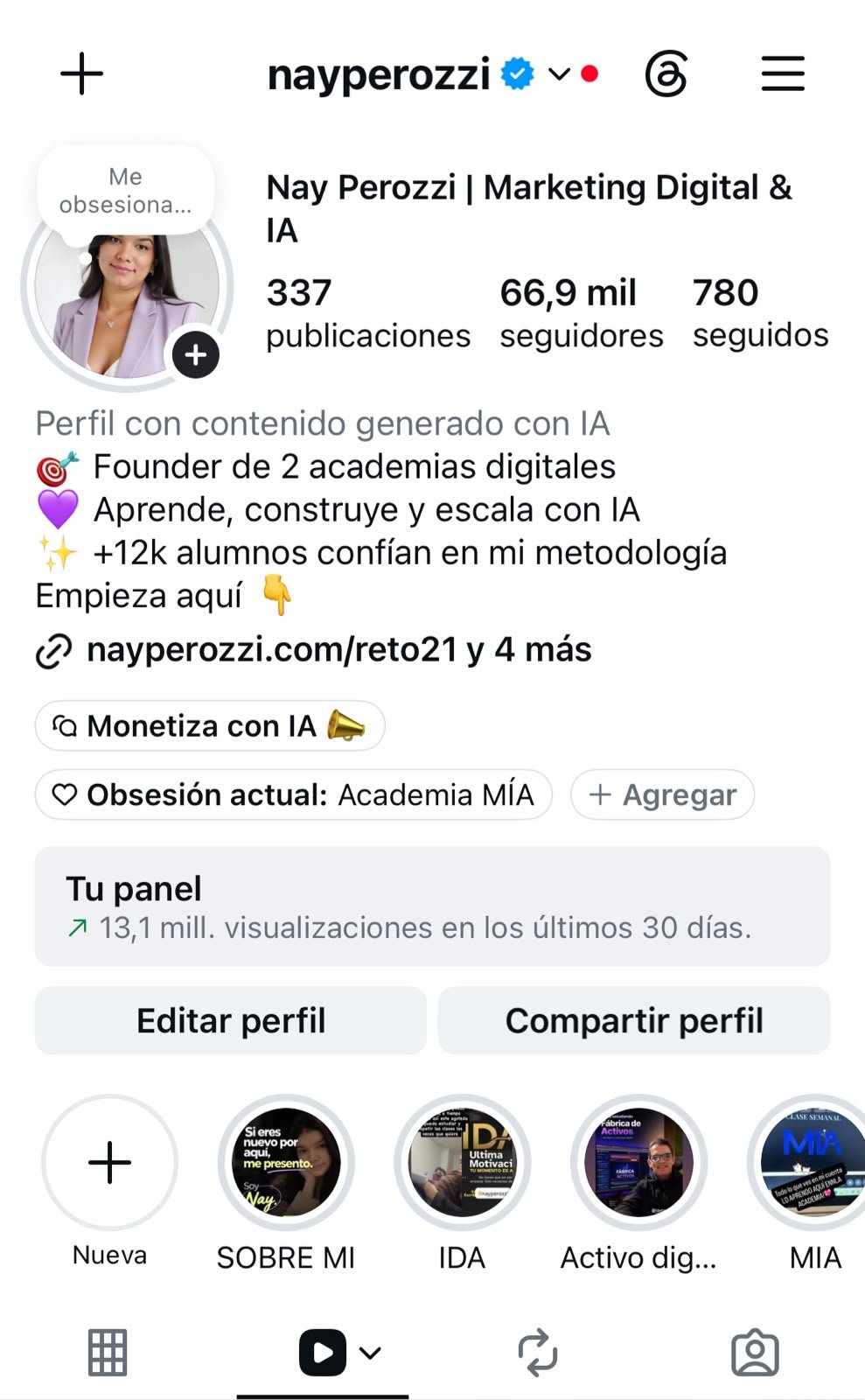 Perfil de Instagram de Nay Perozzi